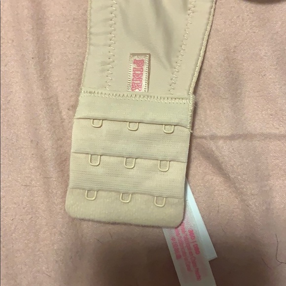 pink/victoria secret bra - Picture 3 of 5